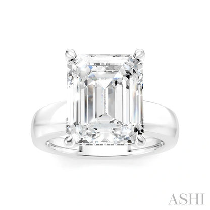 Emerald Shape Semi-Mount Diamond Engagement Ring