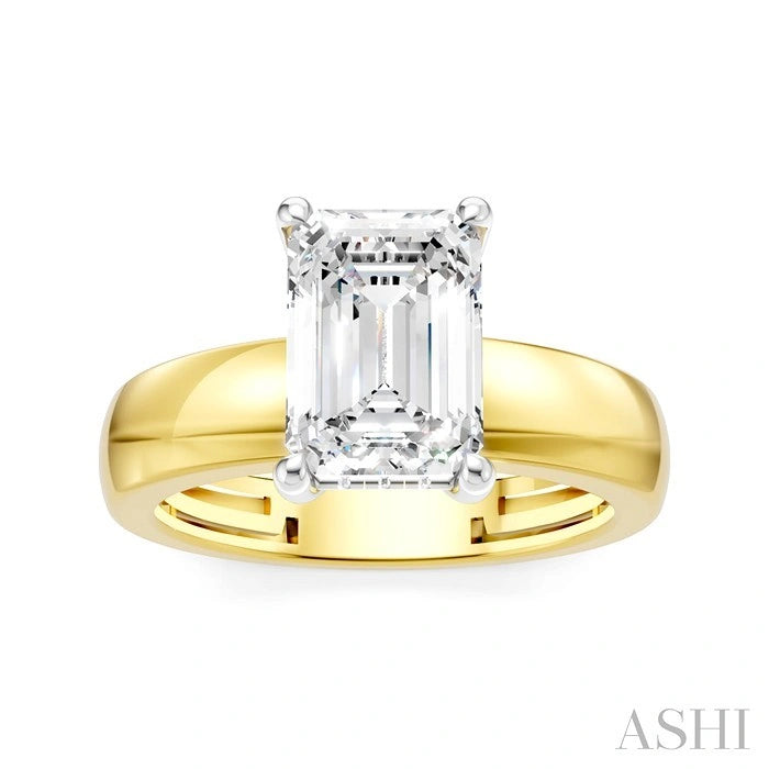 Emerald Shape Semi-Mount Diamond Engagement Ring