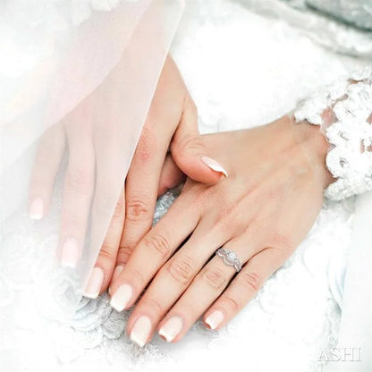 Round Shape Lovebright Halo Diamond Wedding Set