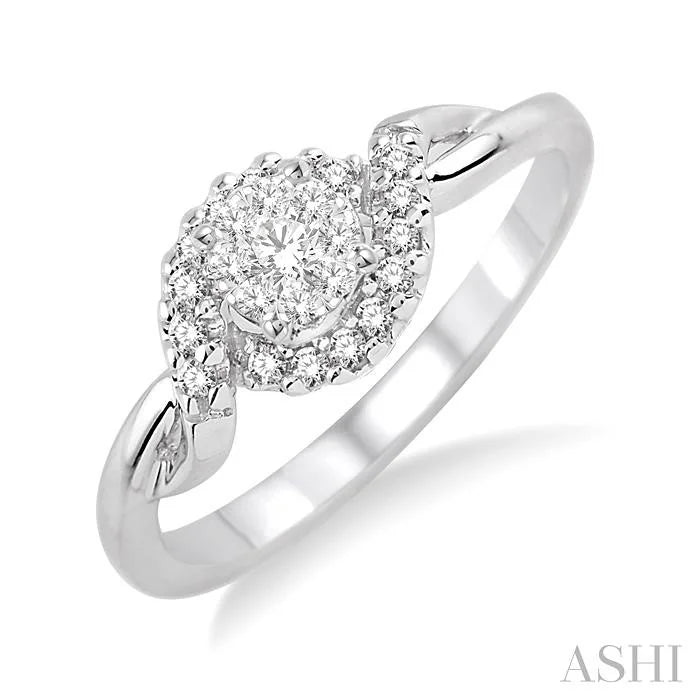 Round Shape Lovebright Diamond Engagement Ring