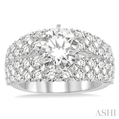 Round Shape Semi-Mount Diamond Engagement Ring