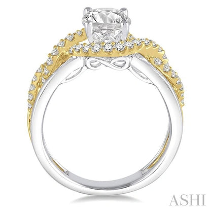 Round Shape Semi-Mount Diamond Engagement Ring
