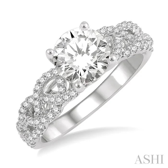 Round Shape Semi-Mount Diamond Engagement Ring