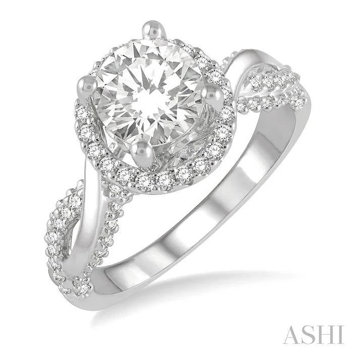 Round Shape Semi-Mount Halo Diamond Engagement Ring