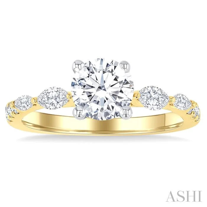 Round Shape Semi-Mount Diamond Engagement Ring