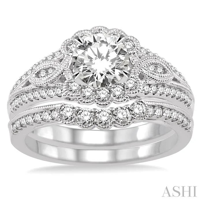 Round Shape Diamond Flower Wedding Set