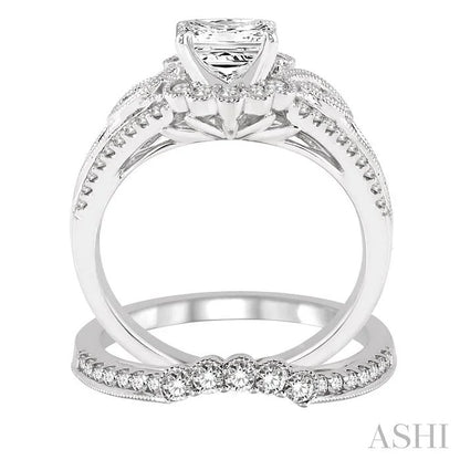Round Shape Diamond Flower Wedding Set