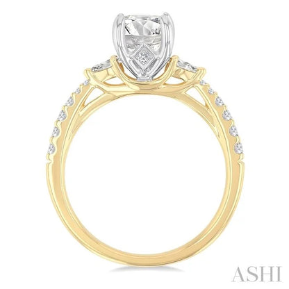 Round Shape Semi-Mount Diamond Engagement Ring