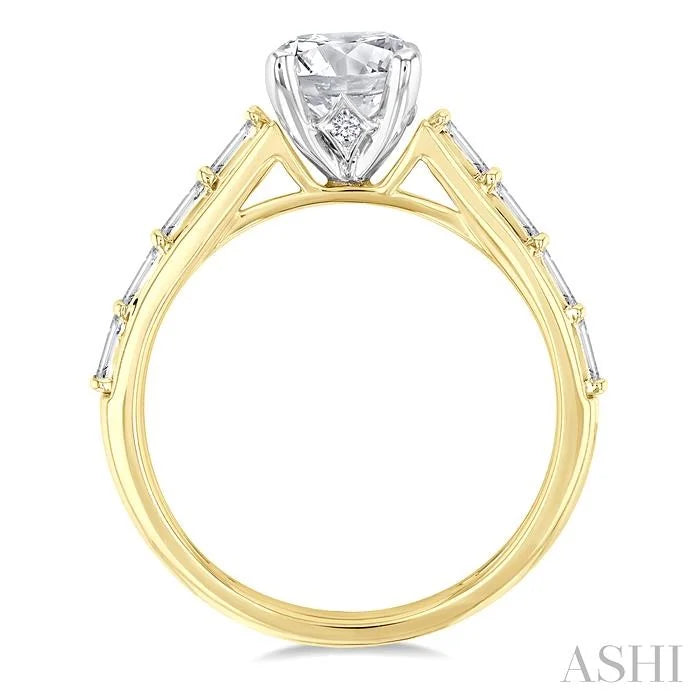Round Shape Semi-Mount Diamond Engagement Ring