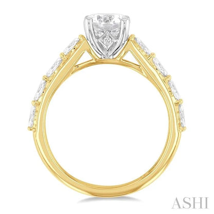 Round Shape Semi-Mount Diamond Engagement Ring