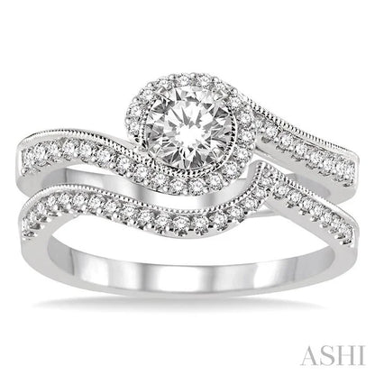 Round Shape Halo Diamond Wedding Set