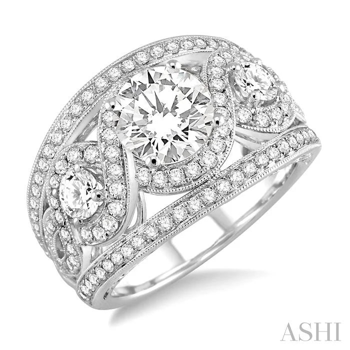Round Shape Semi-Mount Diamond Engagement Ring