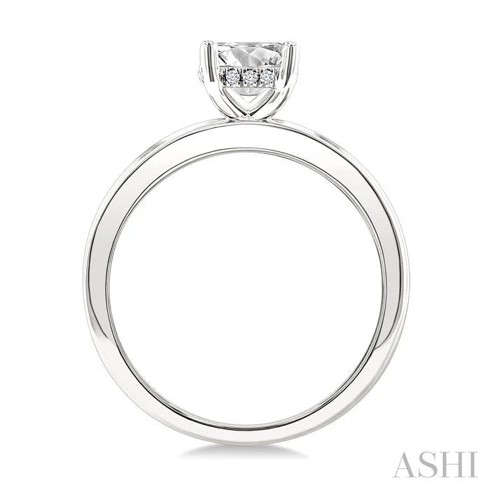 Round Shape Semi-Mount Diamond Engagement Ring