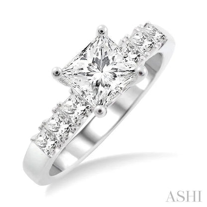 Princess Shape Diamond Engagement Ring