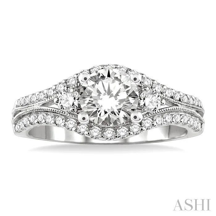 Round Shape Semi-Mount Diamond Engagement Ring