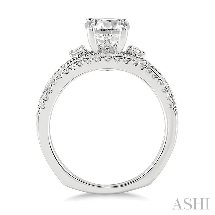 Round Shape Semi-Mount Diamond Engagement Ring