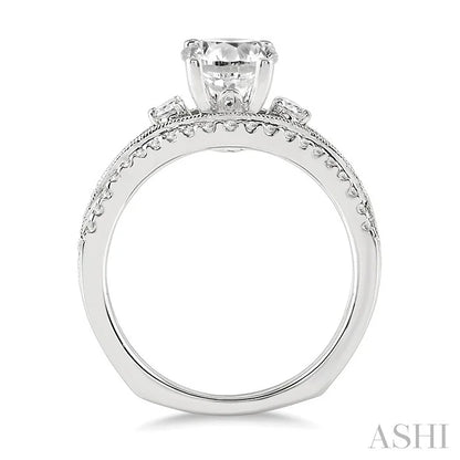 Round Shape Semi-Mount Diamond Engagement Ring
