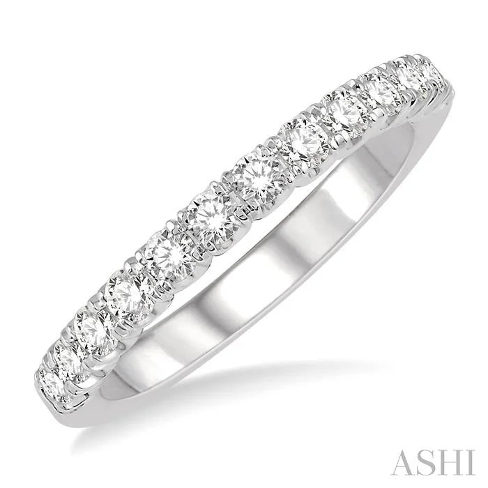 Endless Embrace Diamond Wedding Band