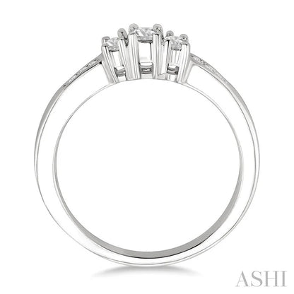Round Shape Past Present & Future Diamond Engagement Ring