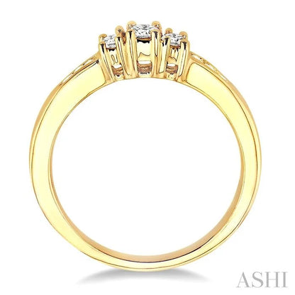 Round Shape Past Present & Future Diamond Engagement Ring