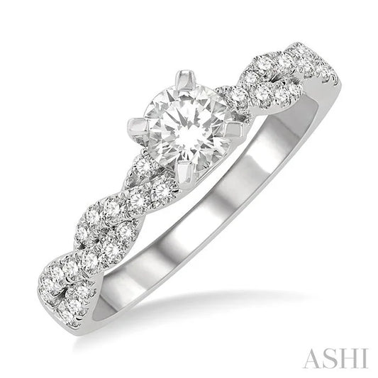 Round Shape Diamond Engagement Ring