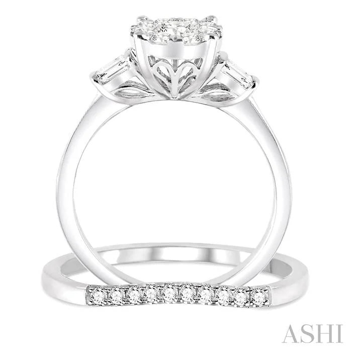 Round Shape Lovebright Diamond Wedding Set