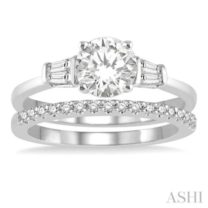Round Shape Diamond Wedding Set