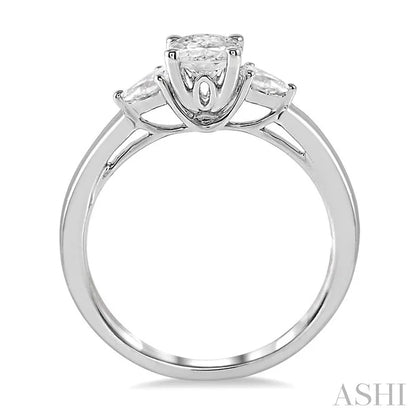 Oval Shape Diamond Engagement Ring