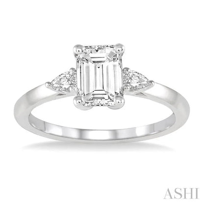 Emerald Shape Diamond Engagement Ring