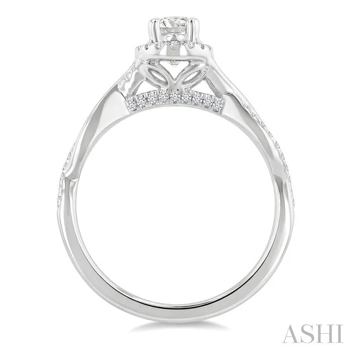 Oval Shape Halo Diamond Engagement Ring