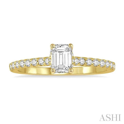 Emerald Shape Diamond Engagement Ring