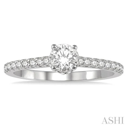 Round Shape Diamond Engagement Ring