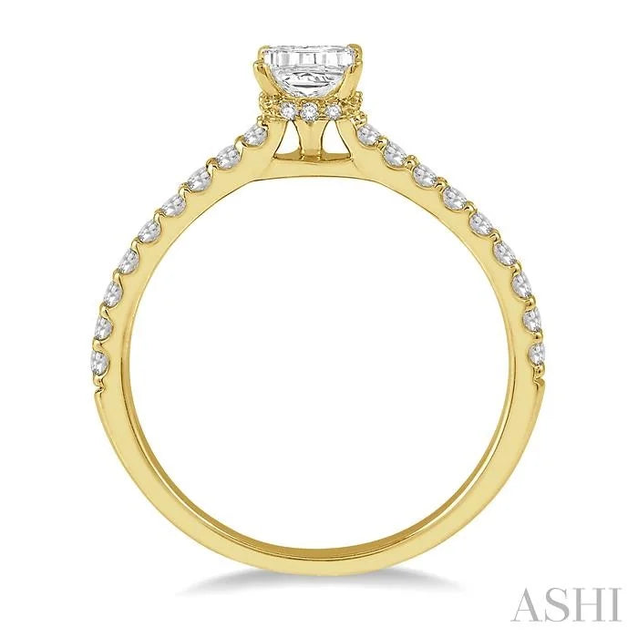 Emerald Shape Diamond Engagement Ring