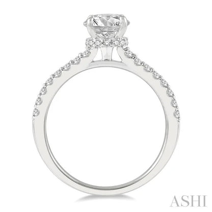 Round Shape Semi-Mount Diamond Engagement Ring