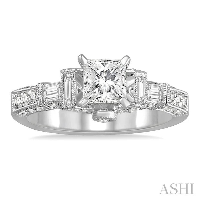 Princess Shape Diamond Engagement Ring