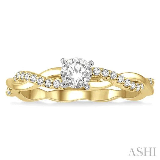 Round Shape Diamond Engagement Ring