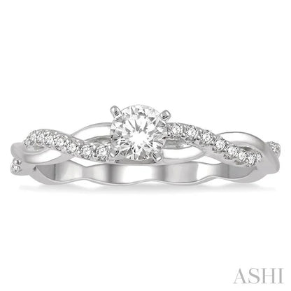 Round Shape Diamond Engagement Ring