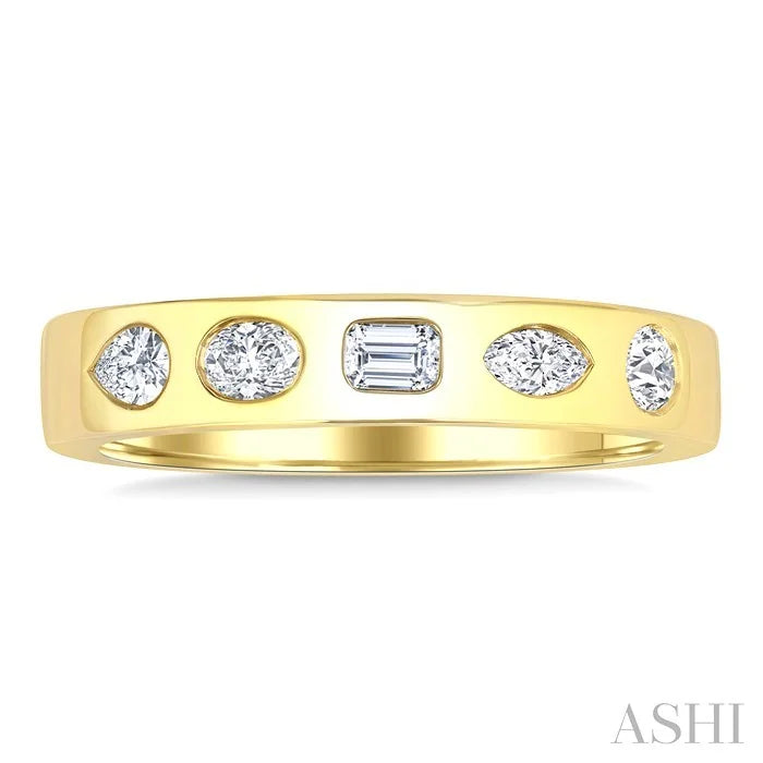 Mixed Shape Bezel Set Diamond Fashion Band