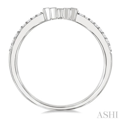 Chevron Baguette Diamond Wedding Band