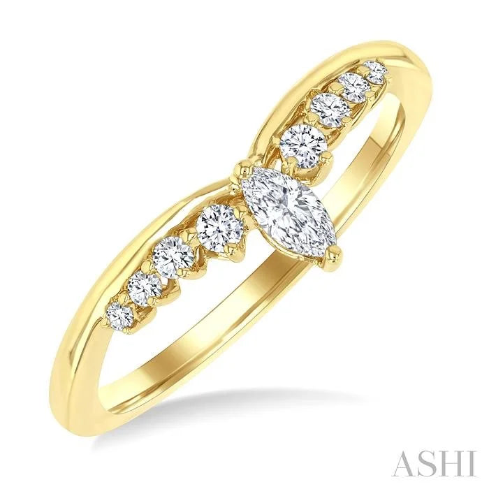 Chevron Diamond Fashion Ring