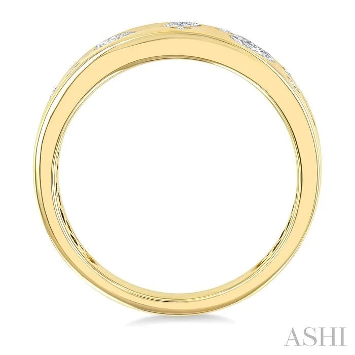 Mixed Shape Diamond Fashion Band
