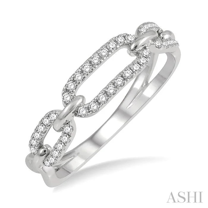 Paperclip Diamond Fashion Ring
