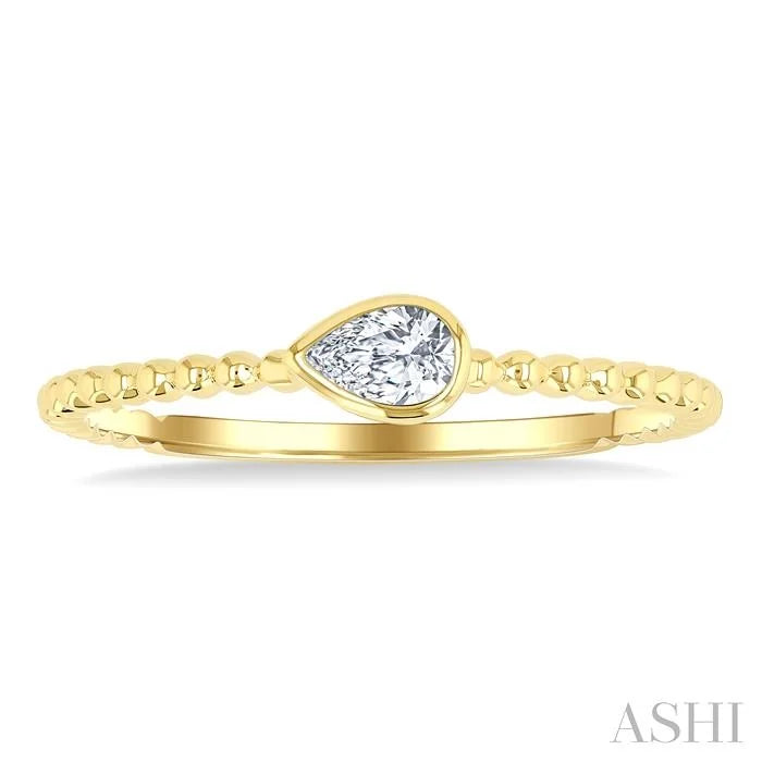 Bead Bijoux Pear Shape East-West Bezel Set Petite Diamond Fashion Ring