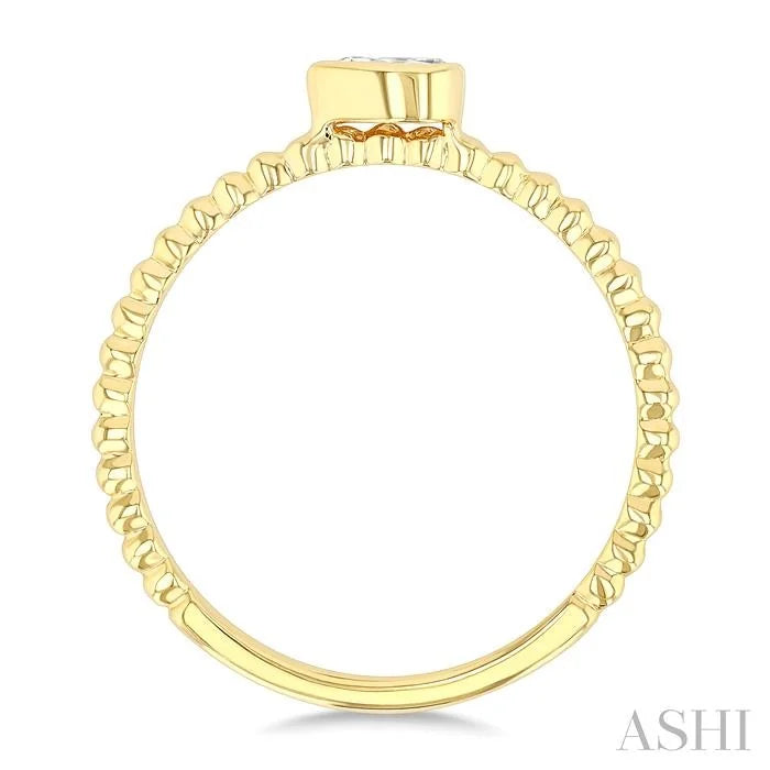 Bead Bijoux Pear Shape East-West Bezel Set Petite Diamond Fashion Ring
