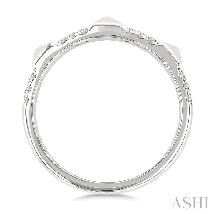 Pyramid Diamond Fashion Ring