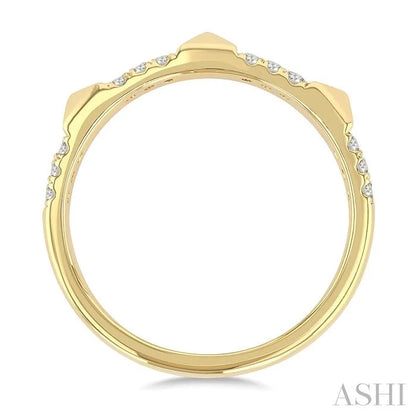 Pyramid Diamond Fashion Ring