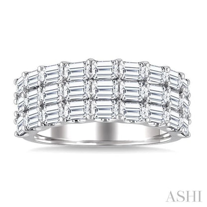 Bold Emerald Shape 3 Row Diamond Band