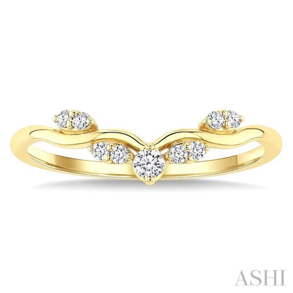 Chevron Diamond Fashion Band