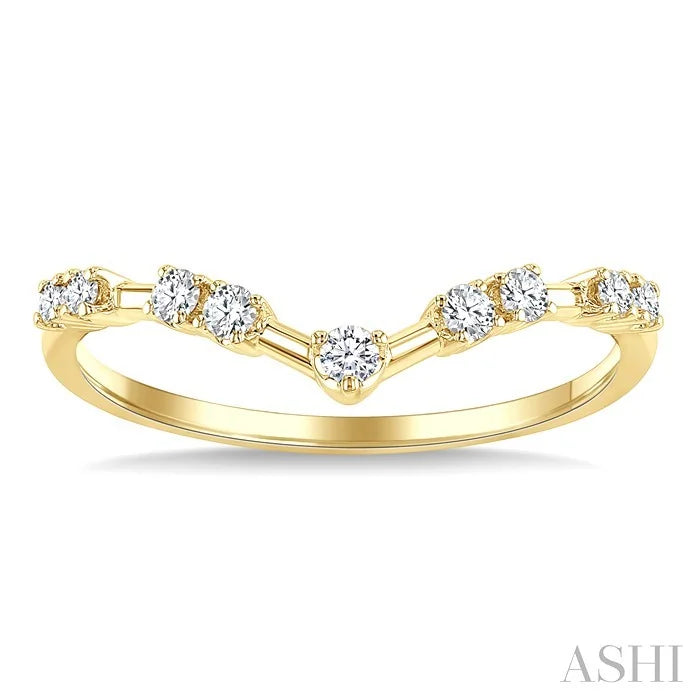Chevron Diamond Fashion Band