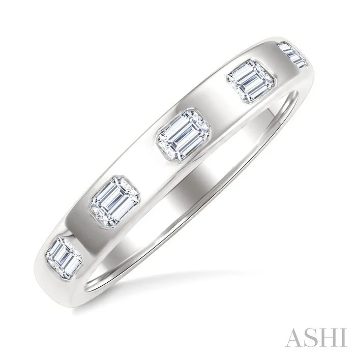 Bold Emerald Shape 5 Stone Bezel Set Diamond Band